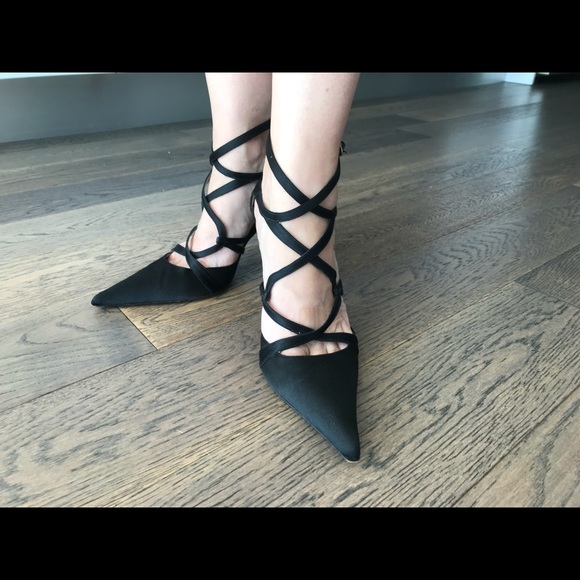 Black satin cross strap evening shoes - Picture 1 of 6